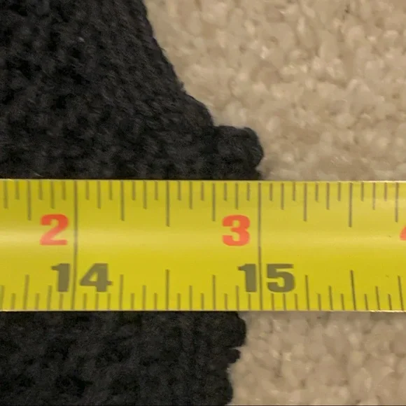 American Eagle Outfitters Black Floral Crocheted Halter‎ Top M - Picture 9 of 10